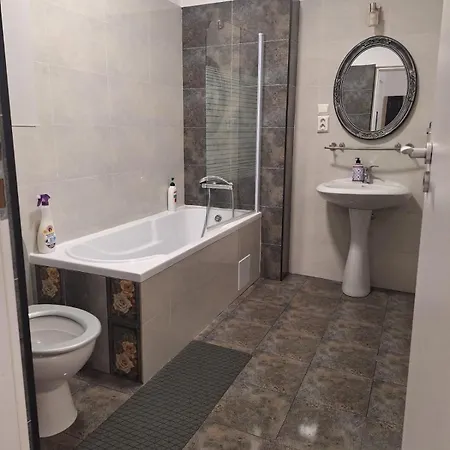 2 Cu Parcare Gratuita A1 Apartman *